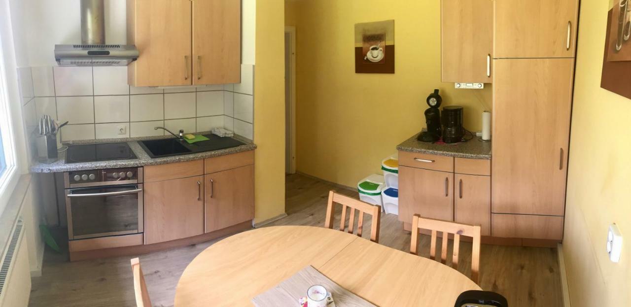 Ferienhaus Am Menzerather Weiher Моншау Екстер'єр фото